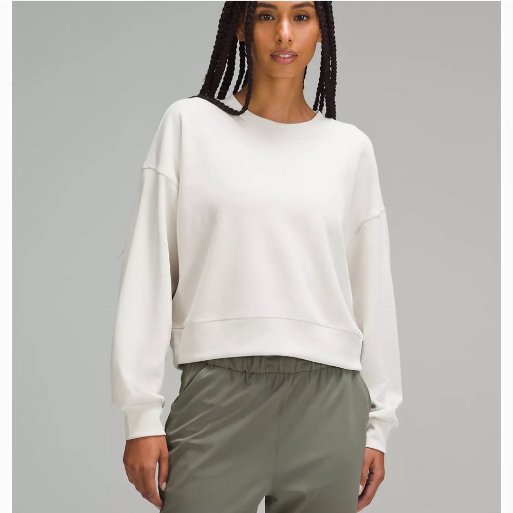 Lululemon perfectly oversized soft stream crewneck